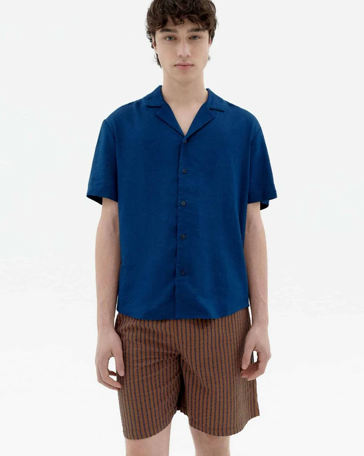 Blau