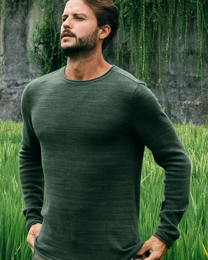 The Driftwood Tales Herren vegan Strickpullover Armeegrün