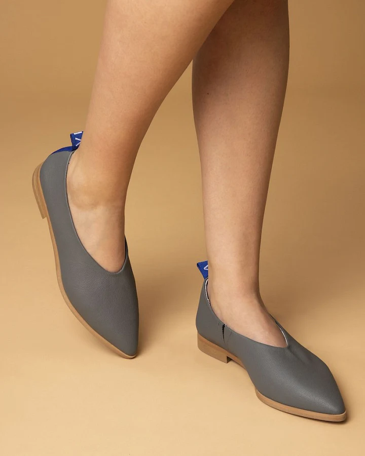 VENUS IS VEGAN Damen vegan Ballerina Aida Grau