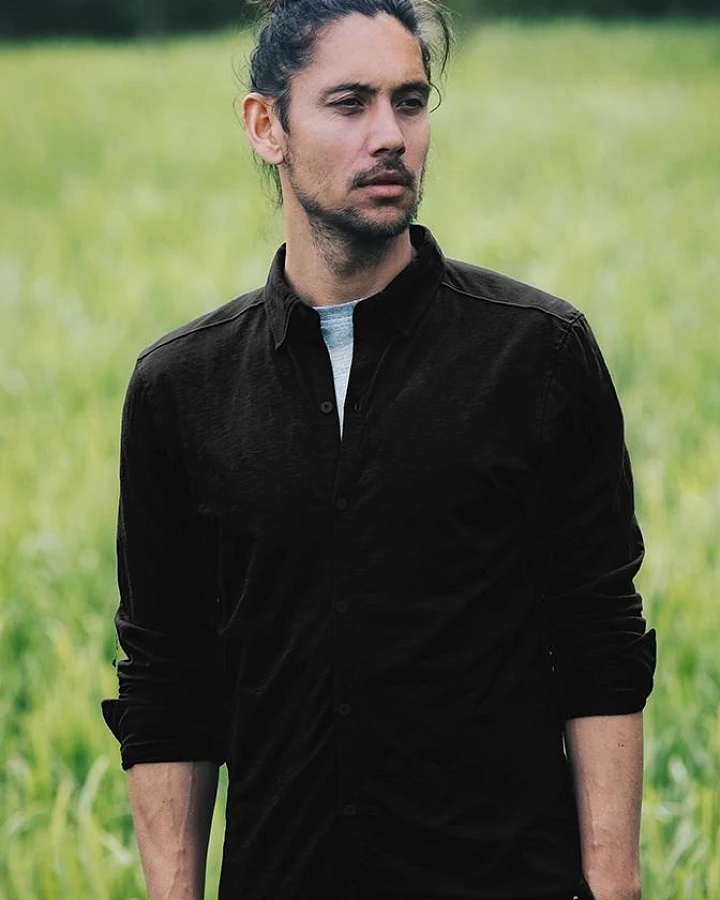 The Driftwood Tales Herren vegan Hemd Schwarz