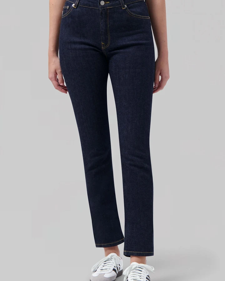 MUD Jeans Damen vegan Jeans Regular Swan Dunkelblau