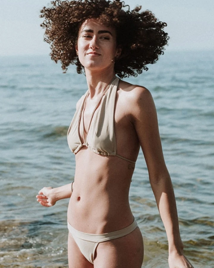 Anekdot Damen vegan Bikini Versatile + Cheeky Beige