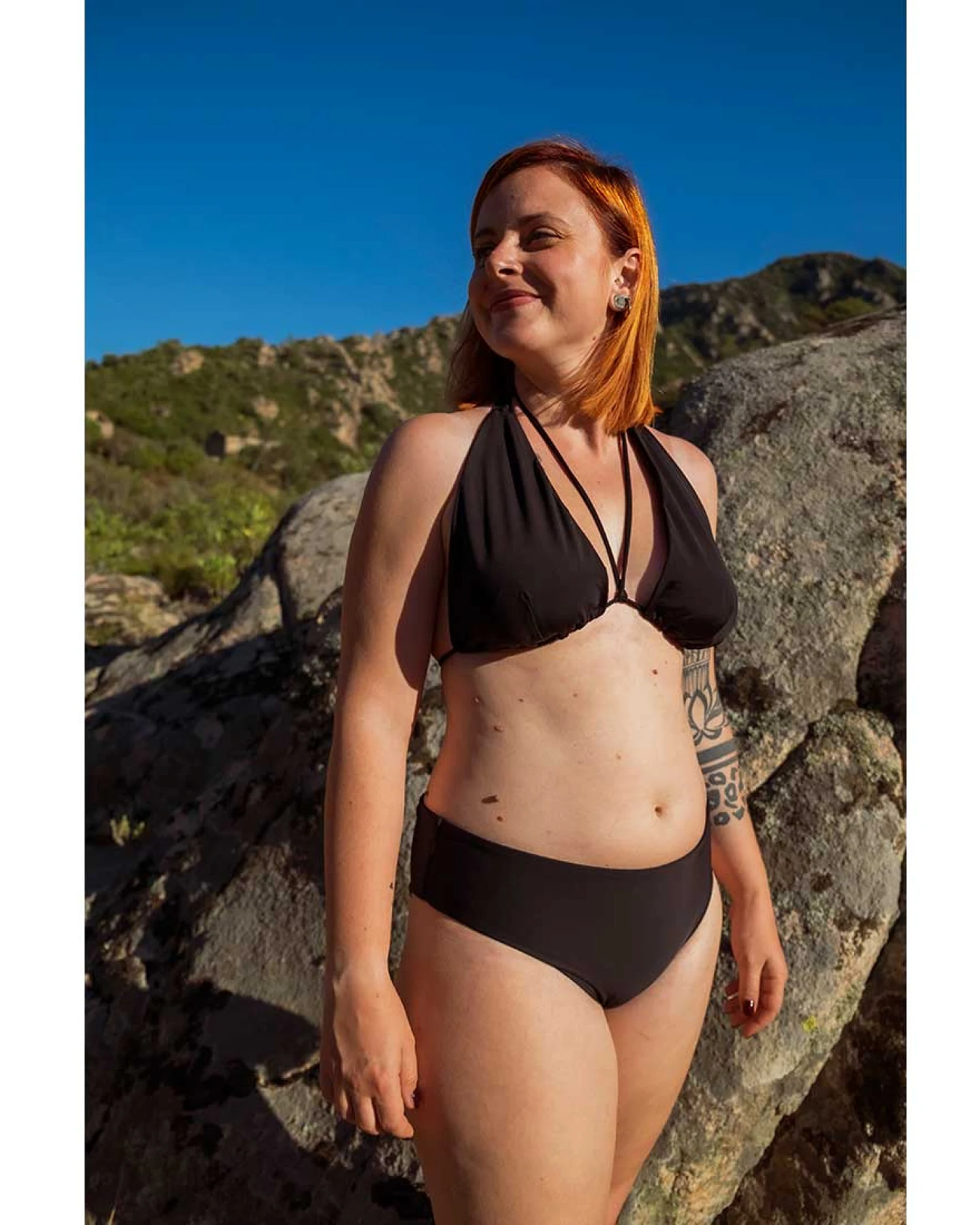 Anekdot Damen vegan Bikini Vielseitig + Schwarz – Ansicht 2