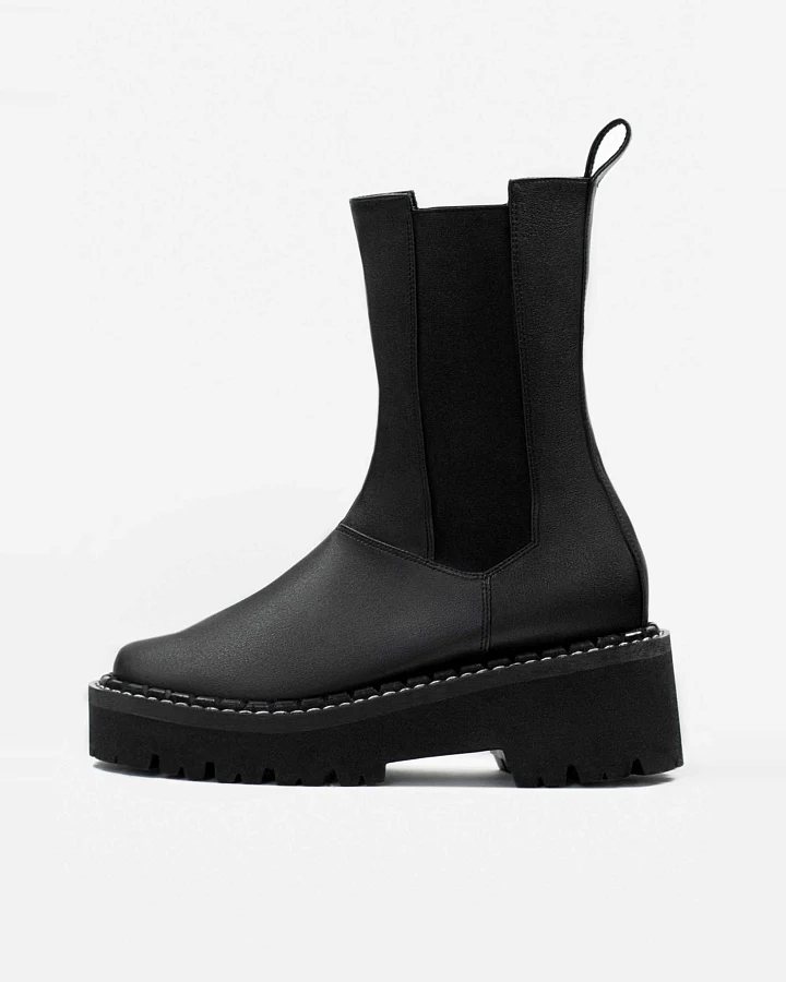 BOHEMA Damen vegan Chelsea-Stiefel Riot Schwarz
