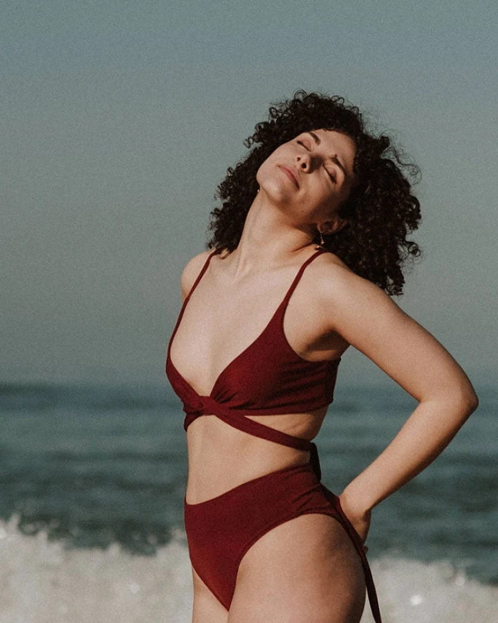 Anekdot Damen vegan Lin Bikini Top Merlot