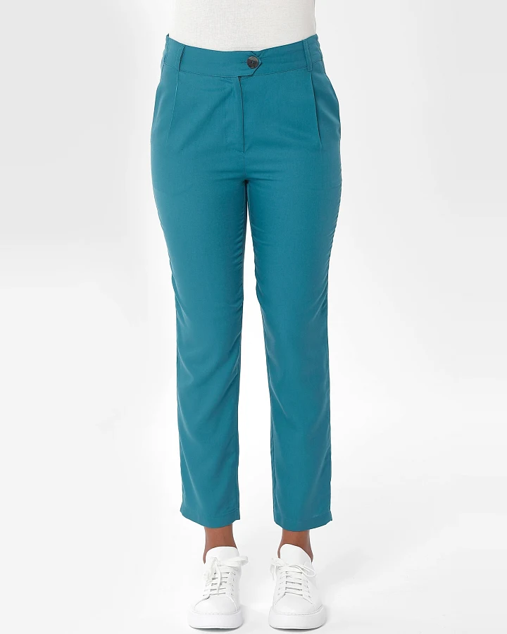 ORGANICATION Damen vegan Chino Hose Cropped Petrolgrün