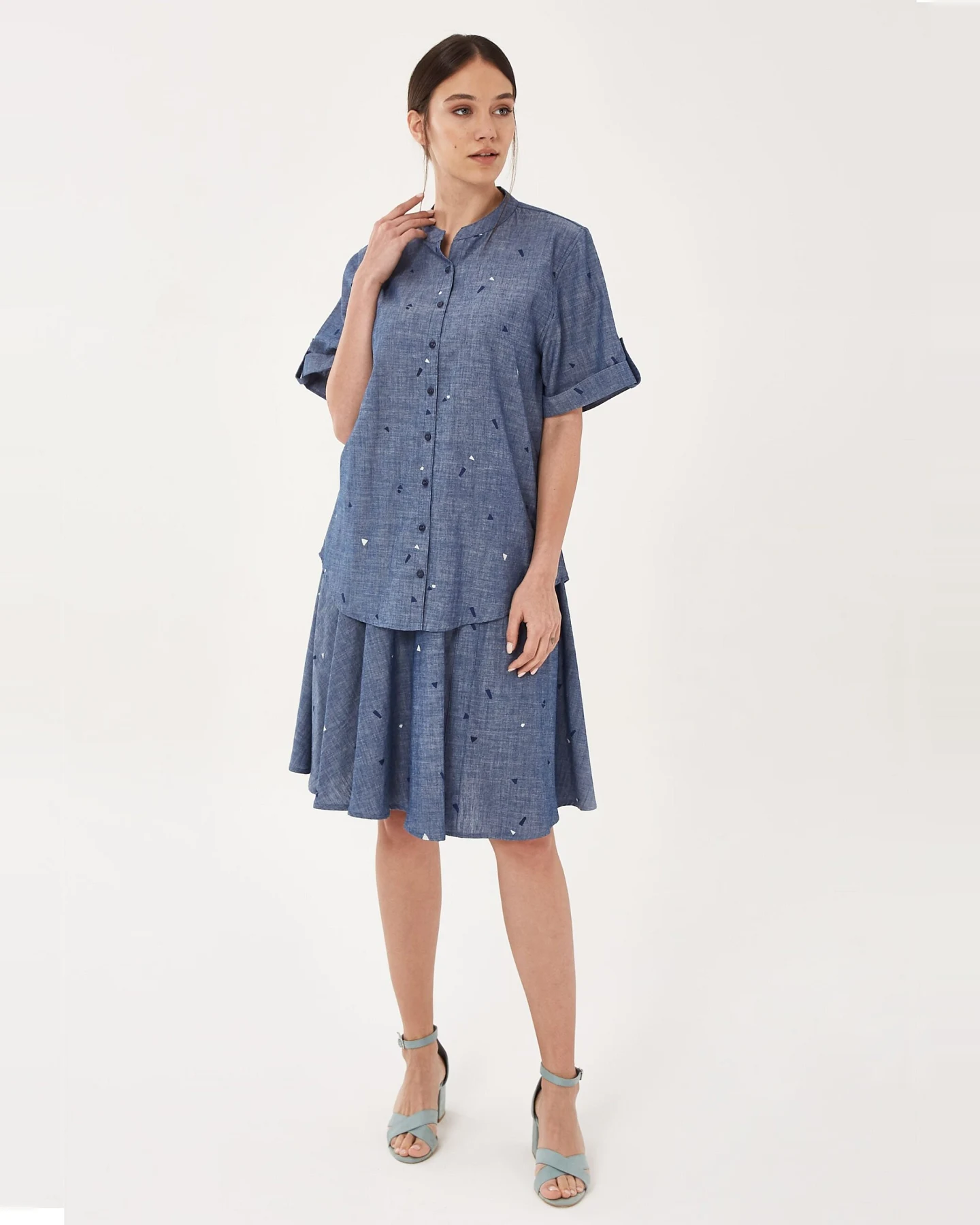 ORGANICATION Damen vegan Bluse Denim-Look Blau – Ansicht 2