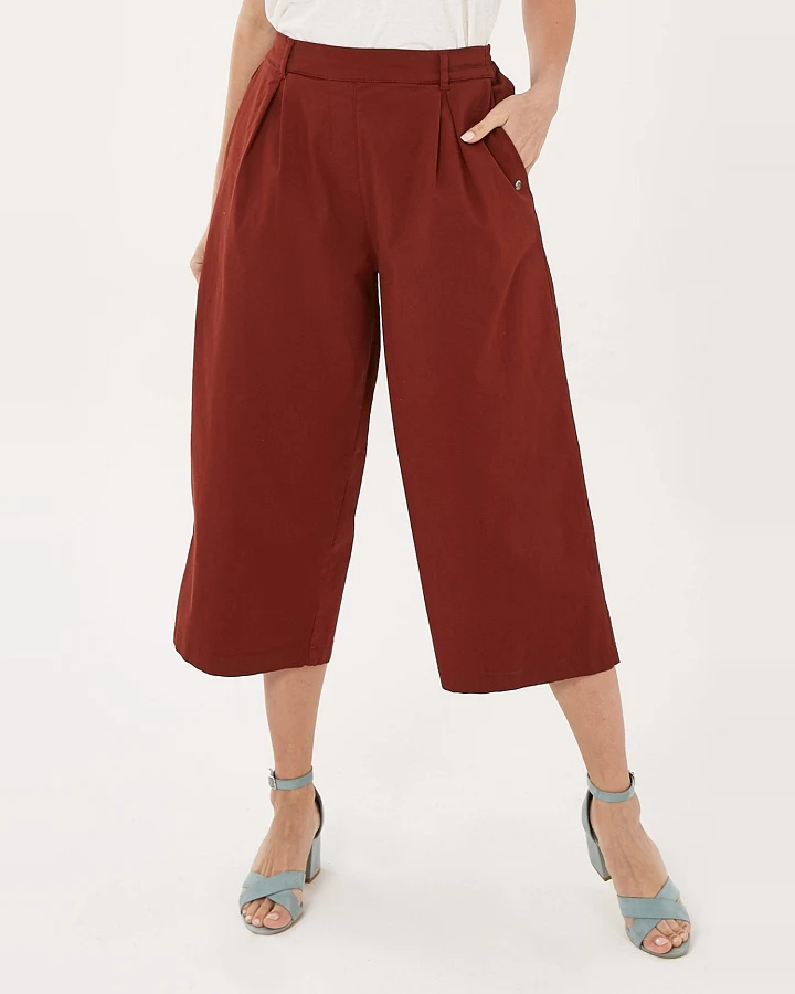 ORGANICATION Damen vegan Culotte Hose Dunkelrot Braun