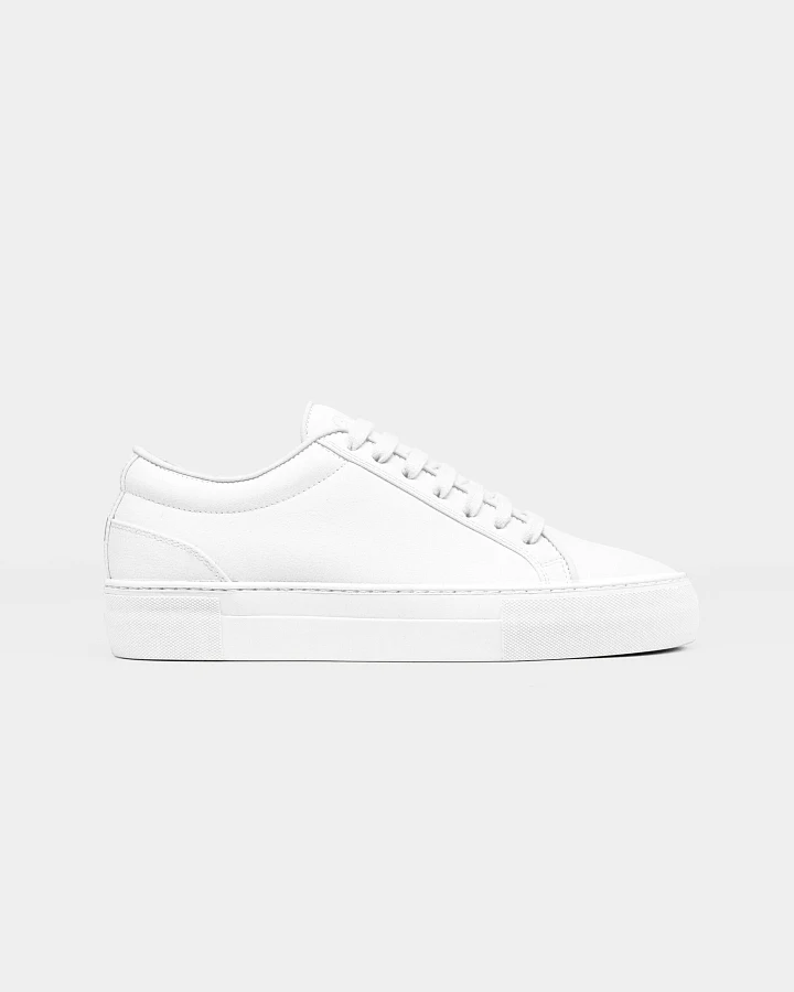 QURC Herren vegan Sneakers Grape Essential Klassisch Weiß