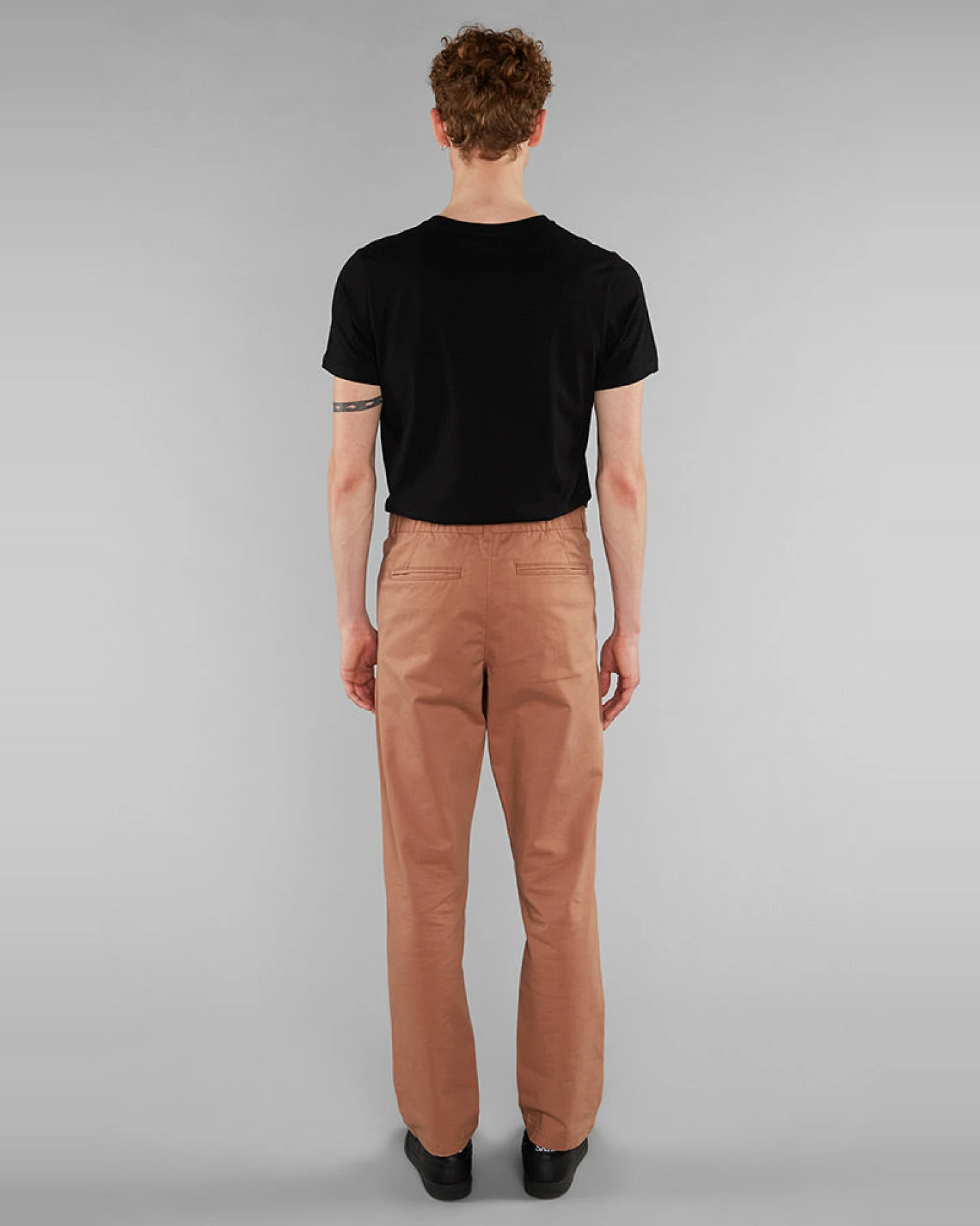 DEDICATED Herren vegan Chino Woodsmoke Braun – Ansicht 2