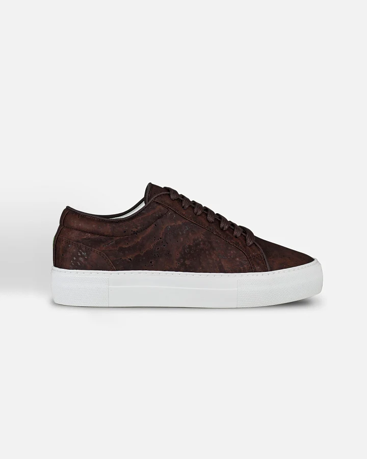 QURC Herren vegan Sneaker Castanha Brown Essential