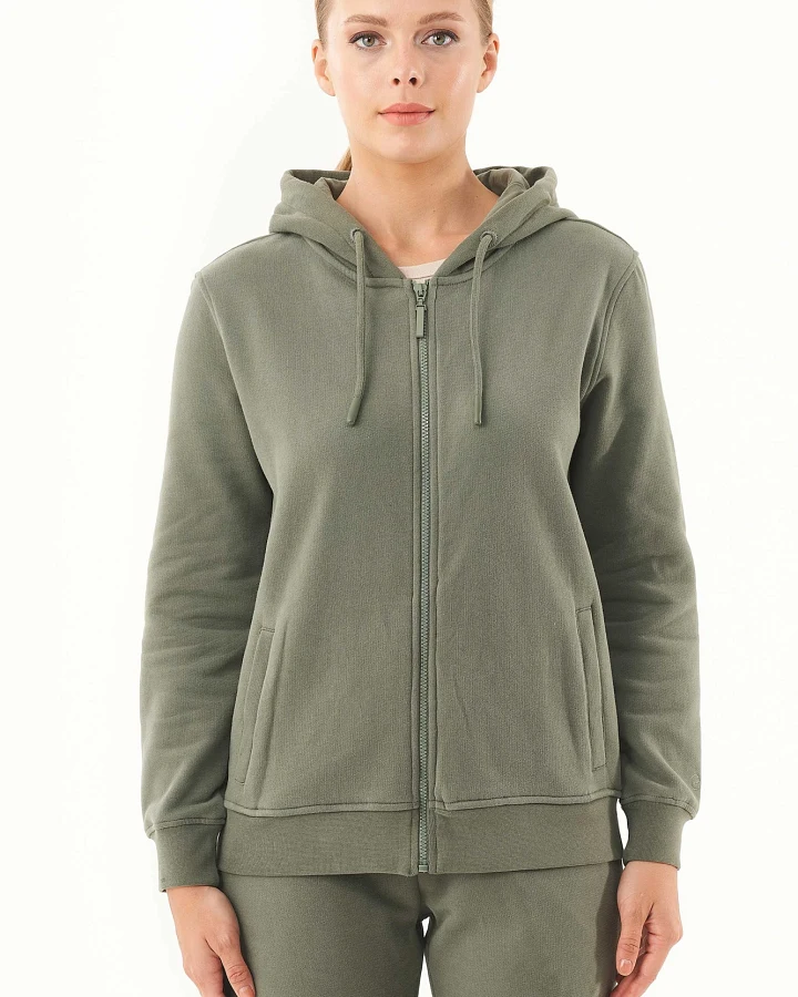 ORGANICATION Damen vegan Soft Touch Zip Hoodie Oliv