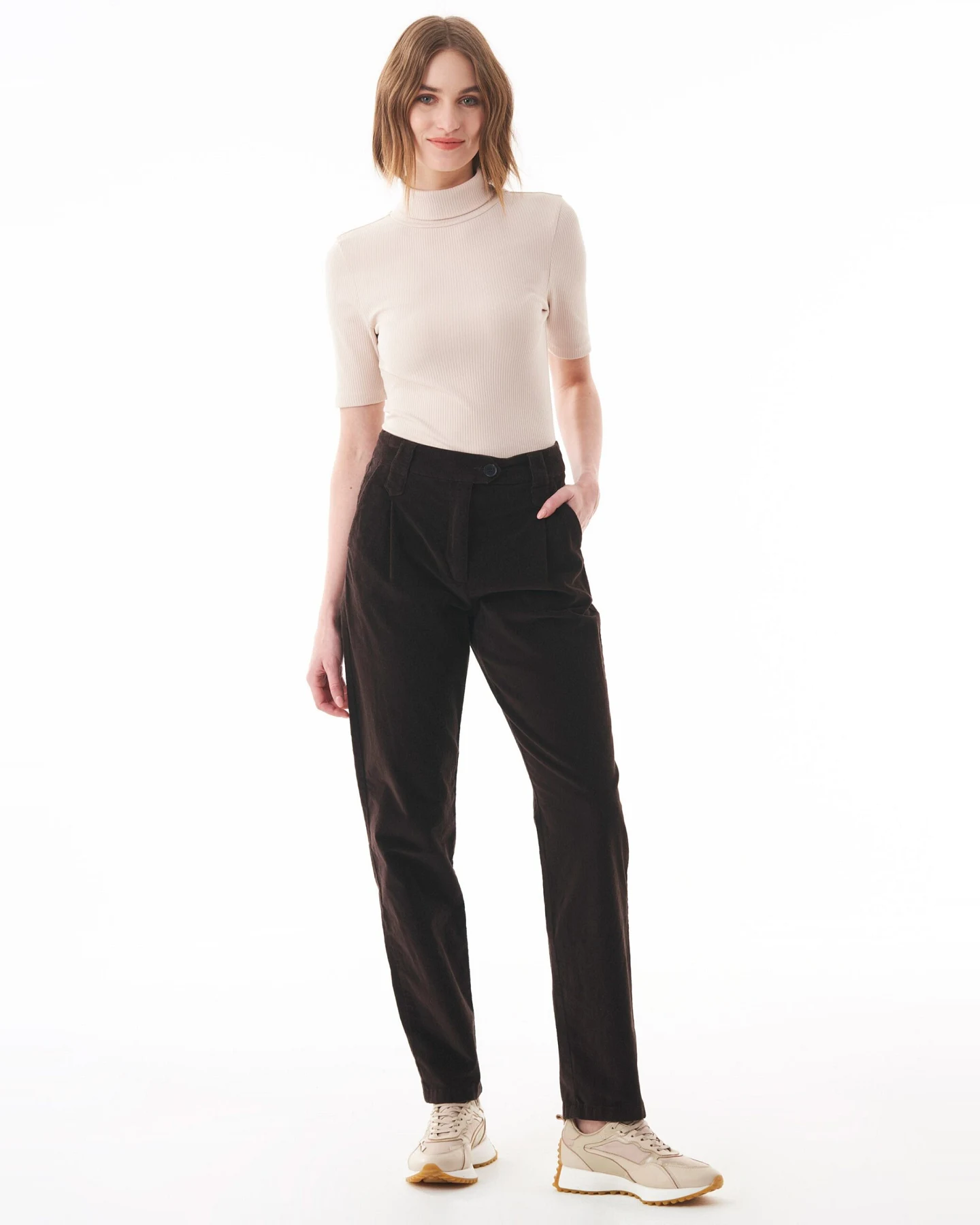 ORGANICATION Damen vegan Cordhose Bio-Baumwolle Espresso – Ansicht 2