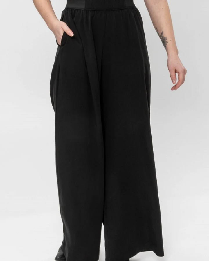 LOVJOI Damen vegan Culotte Sandrose Schwarz