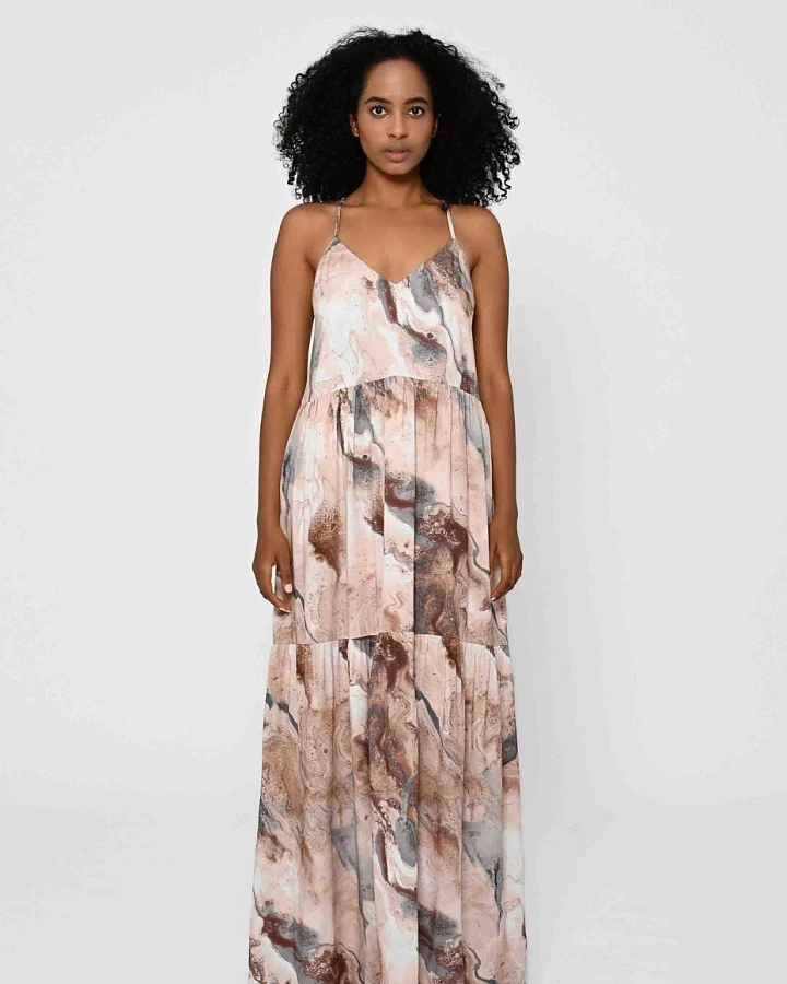 LOVJOI Damen vegan Maxikleid Tapajo Marmor
