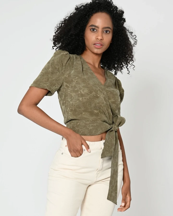 LOVJOI Damen vegan Bluse Siluri Tencel Olivia