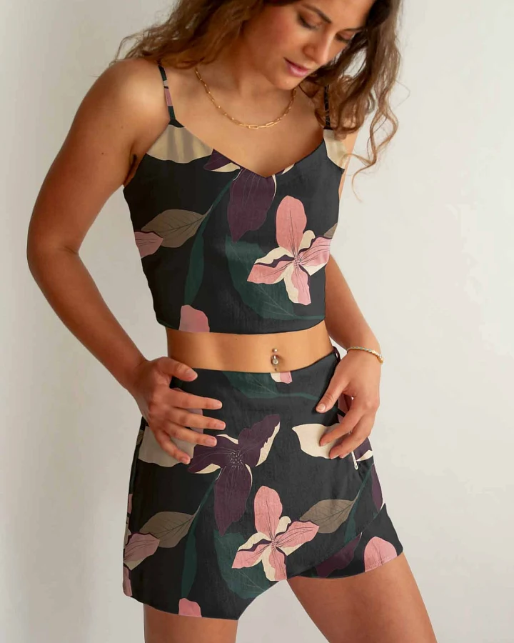 Averie Damen vegan Crop Top Und Shorts Set Athena Lily Posy Druck Auf Grün