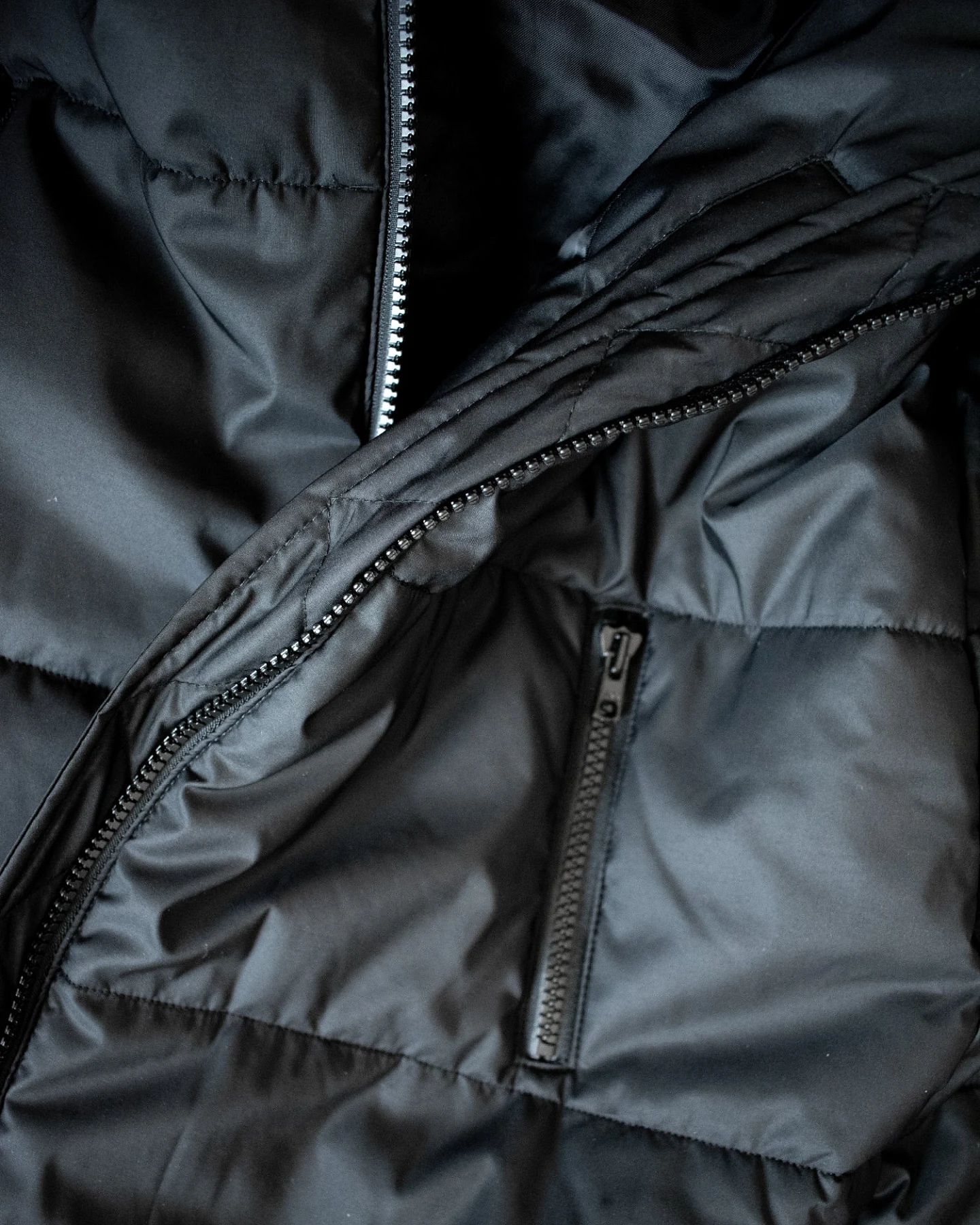 Will's Vegan Store Damen vegan Langer Puffer Recycled Schwarz – Ansicht 2
