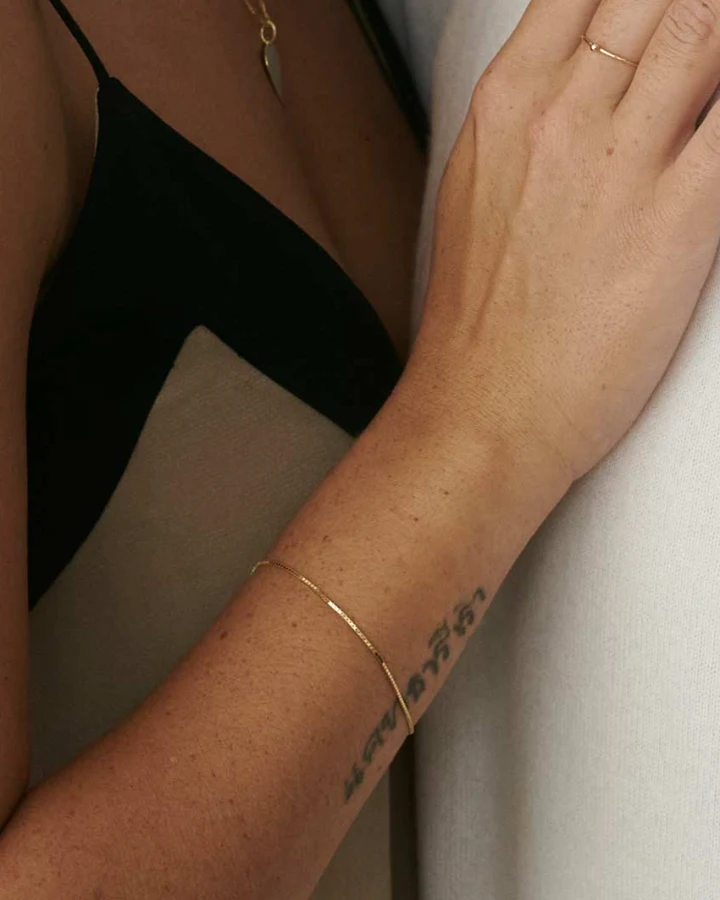 Dear Darling Berlin Damen vegan Armband Die Göttin 14k Echtgold
