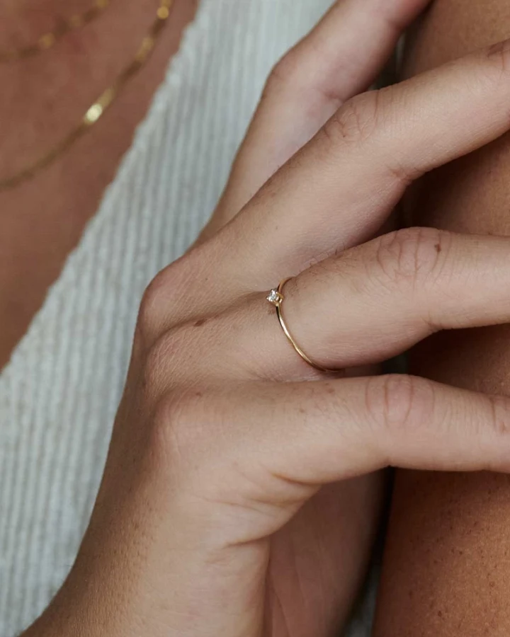 Dear Darling Berlin Damen vegan Ring The Icon Diamond 14k Echtgold 14k Gelbgold