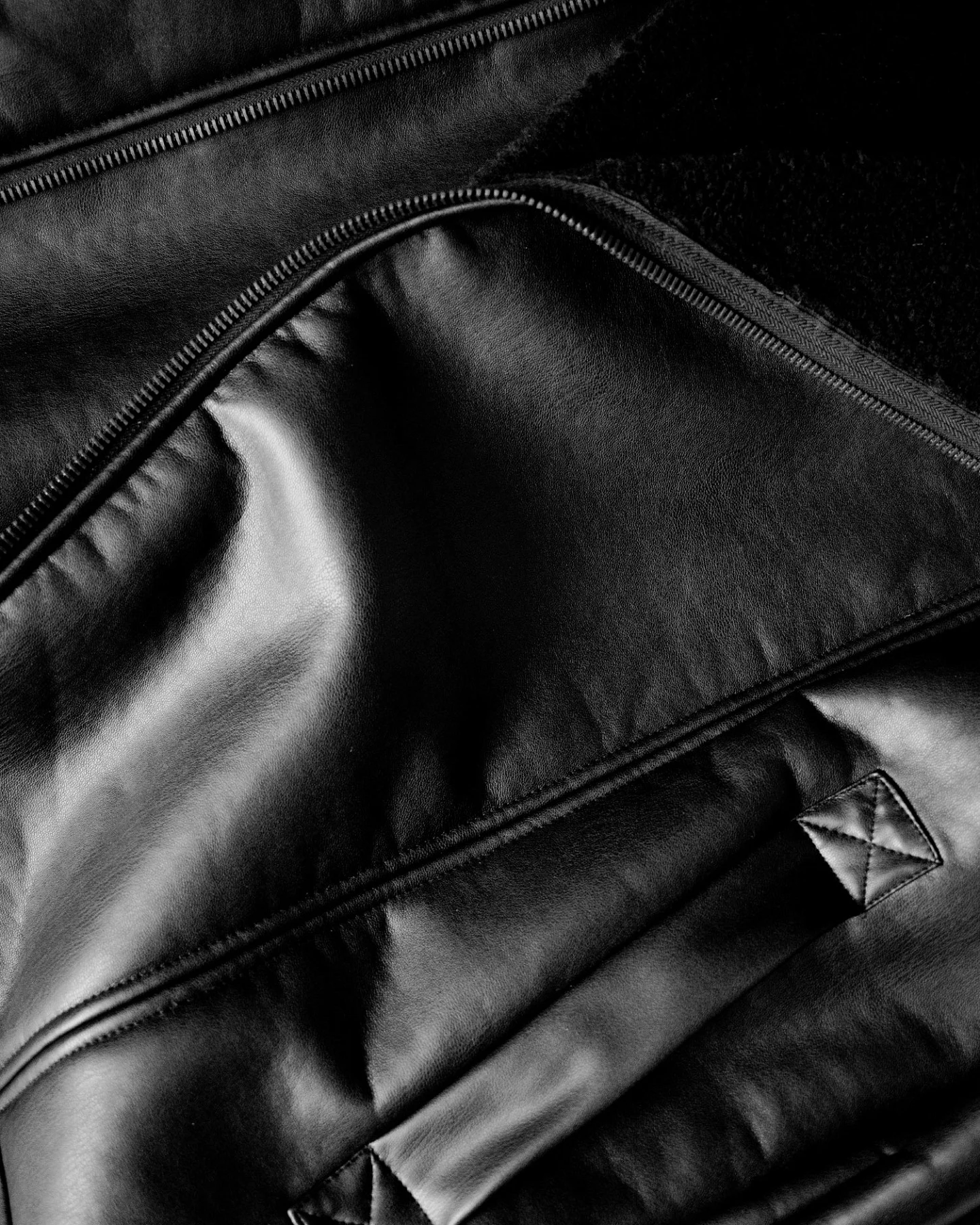 Will's Vegan Store Damen vegan Recycelte Vegan Shearling Aviator Jacke Für Frauen In Oversized Schwarz – Ansicht 2
