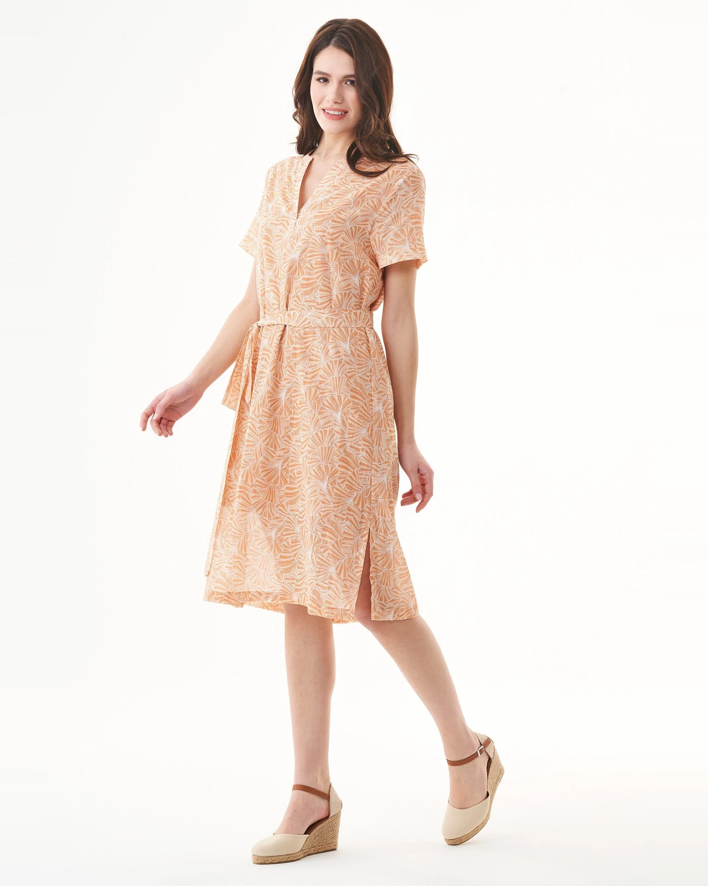 ORGANICATION Damen vegan Voile Kleid Blume Hellbraun – Ansicht 2