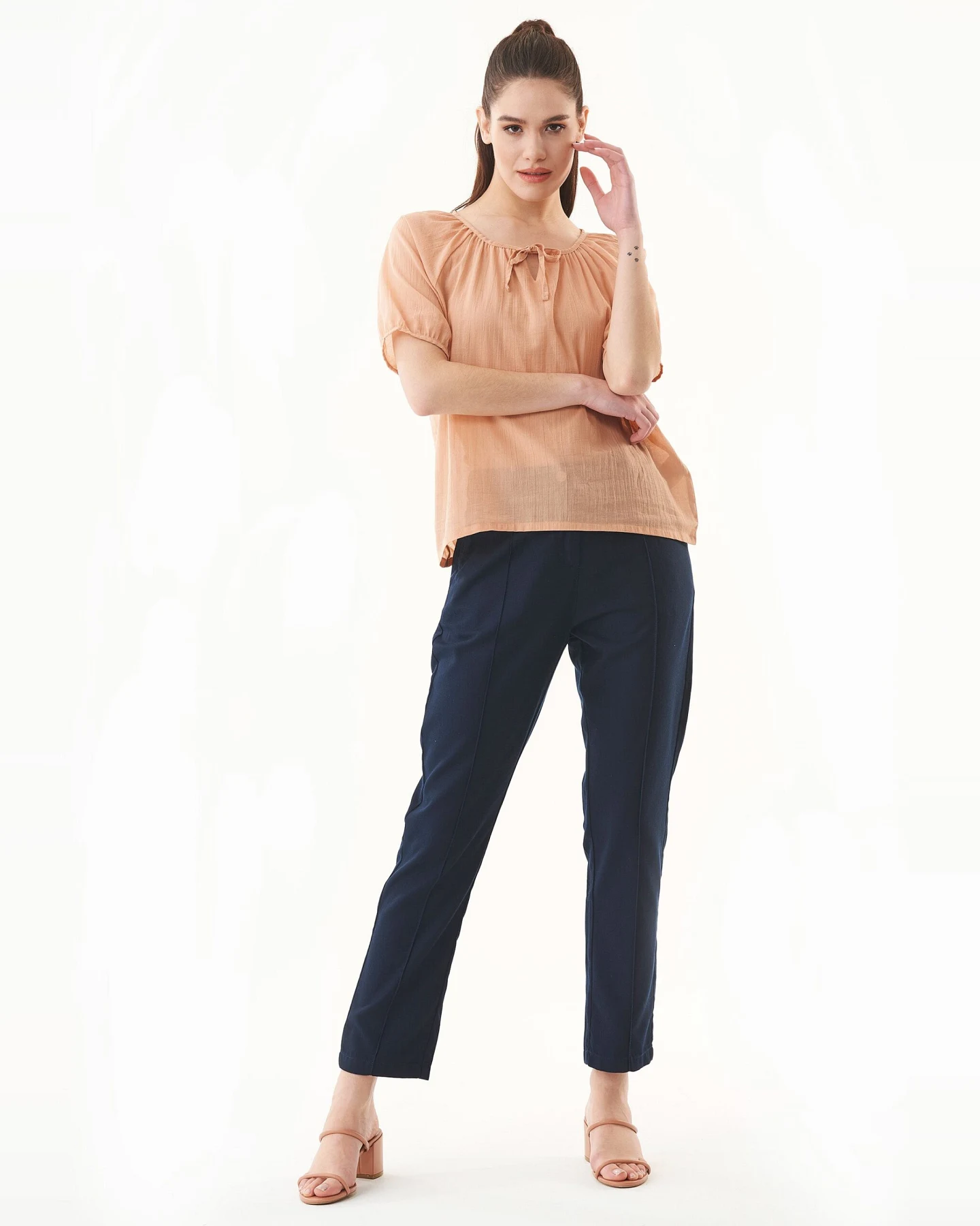 ORGANICATION Damen vegan Voile Bluse Hellbraun – Ansicht 2