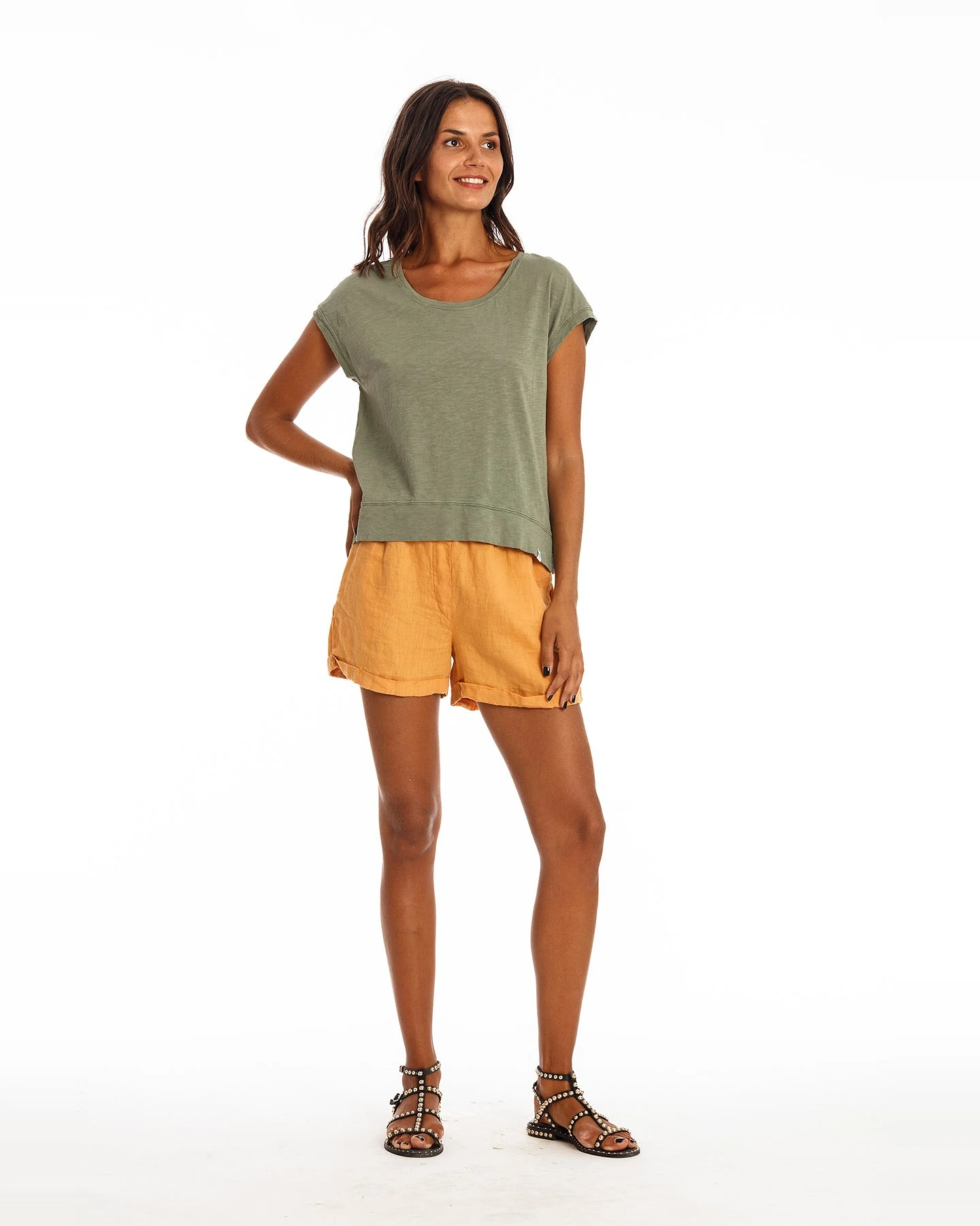 RAVENS VIEW IBIZA Damen vegan Shorts Creta Gold Sand Gelb – Ansicht 2