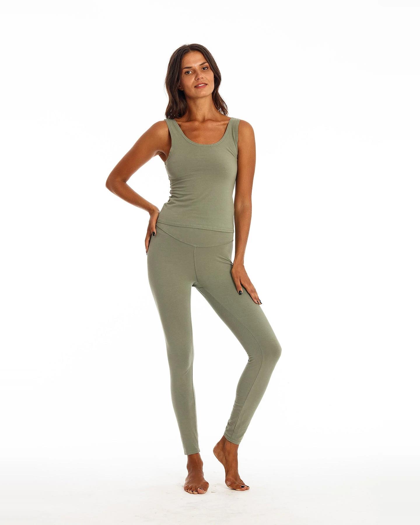 RAVENS VIEW IBIZA Damen vegan Legging Deva Khaki Grün – Ansicht 2
