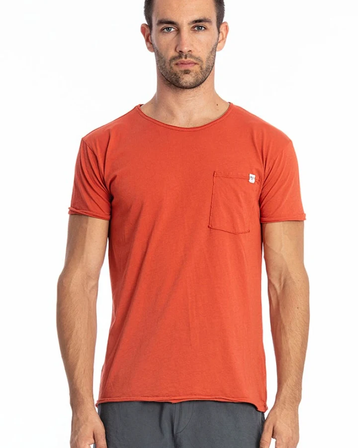 RAVENS VIEW IBIZA Herren vegan T-Shirt Rundhalsausschnitt Wild Pocket Terracotta Orange