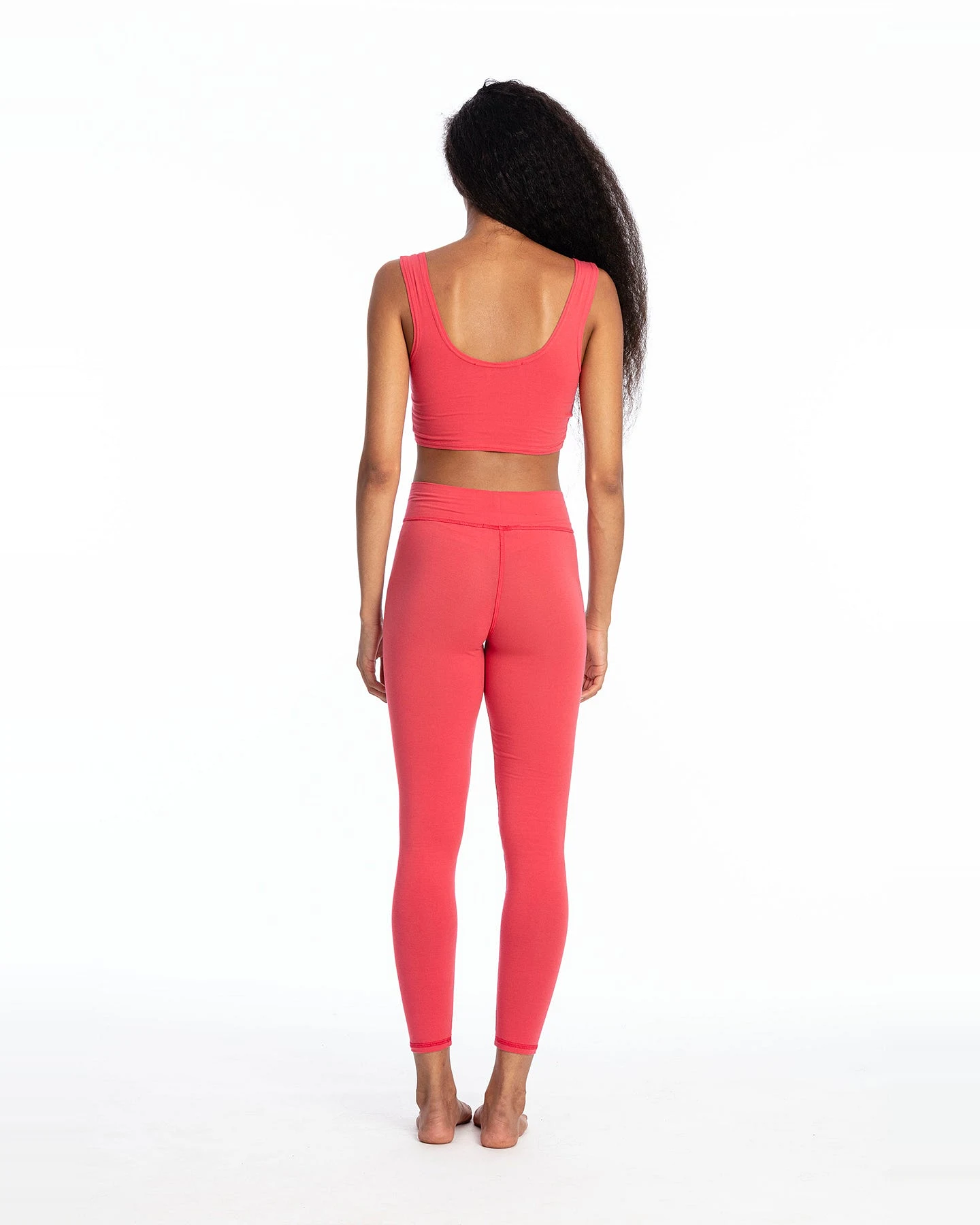 RAVENS VIEW IBIZA Damen vegan Yoga Top Elektrisch Rot – Ansicht 2
