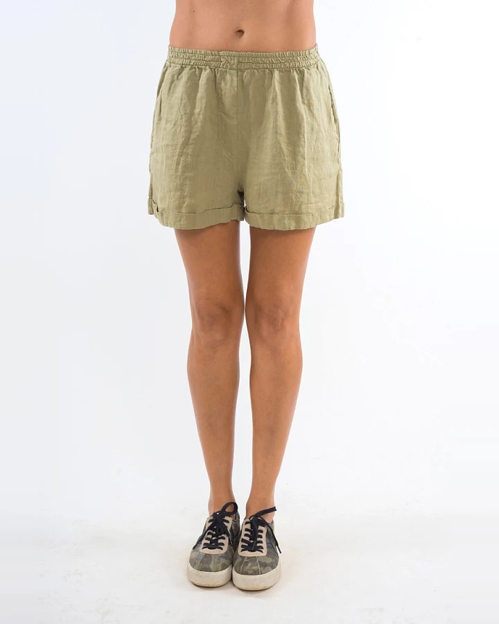 RAVENS VIEW IBIZA Damen vegan Shorts Creta Dunkel Aloe Grün