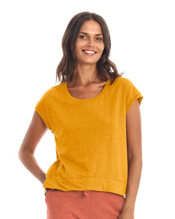 RAVENS VIEW IBIZA Damen vegan T-Shirt Ivy Gold Sand