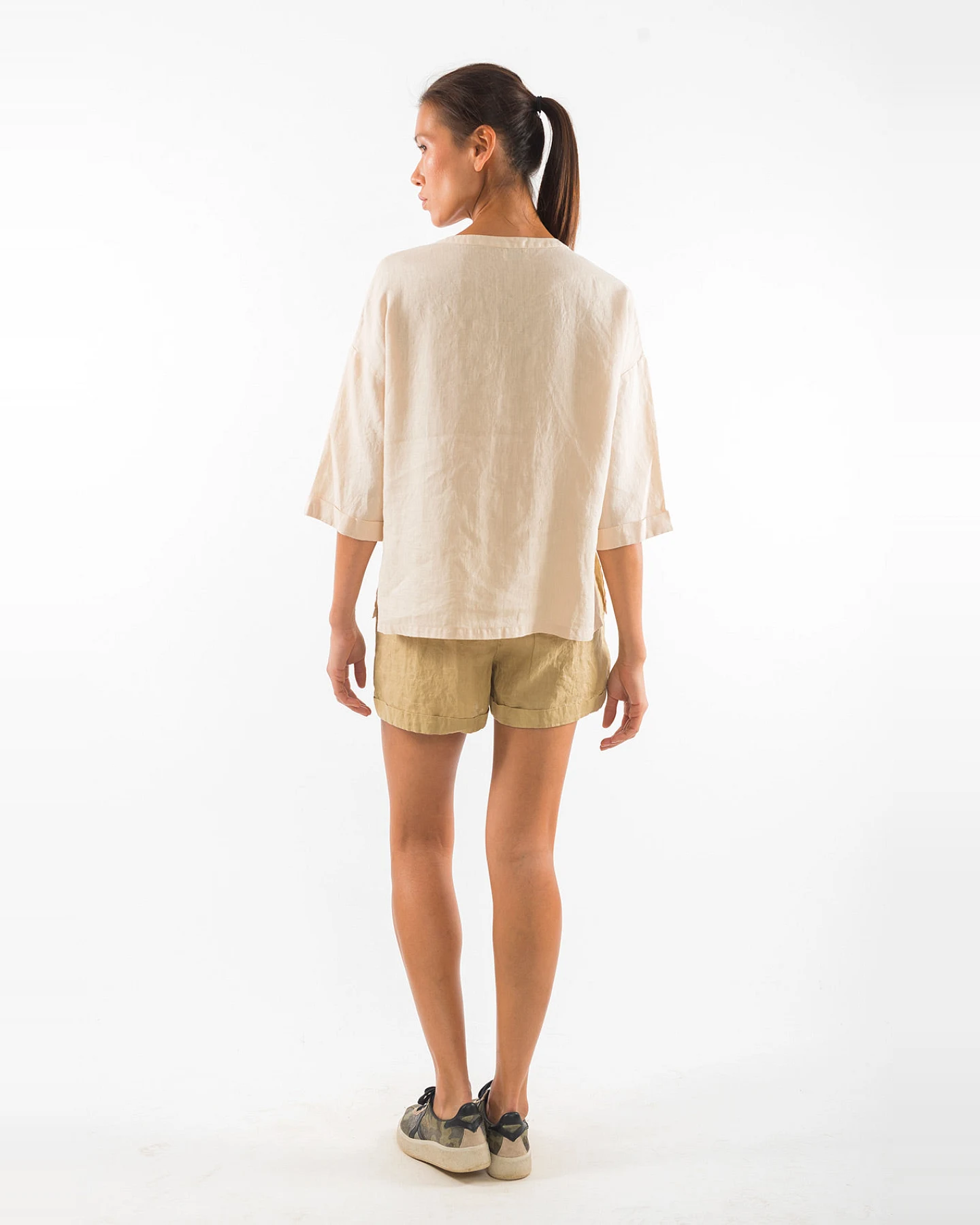 RAVENS VIEW IBIZA Damen vegan Hemd Ebba Sand Beige – Ansicht 2