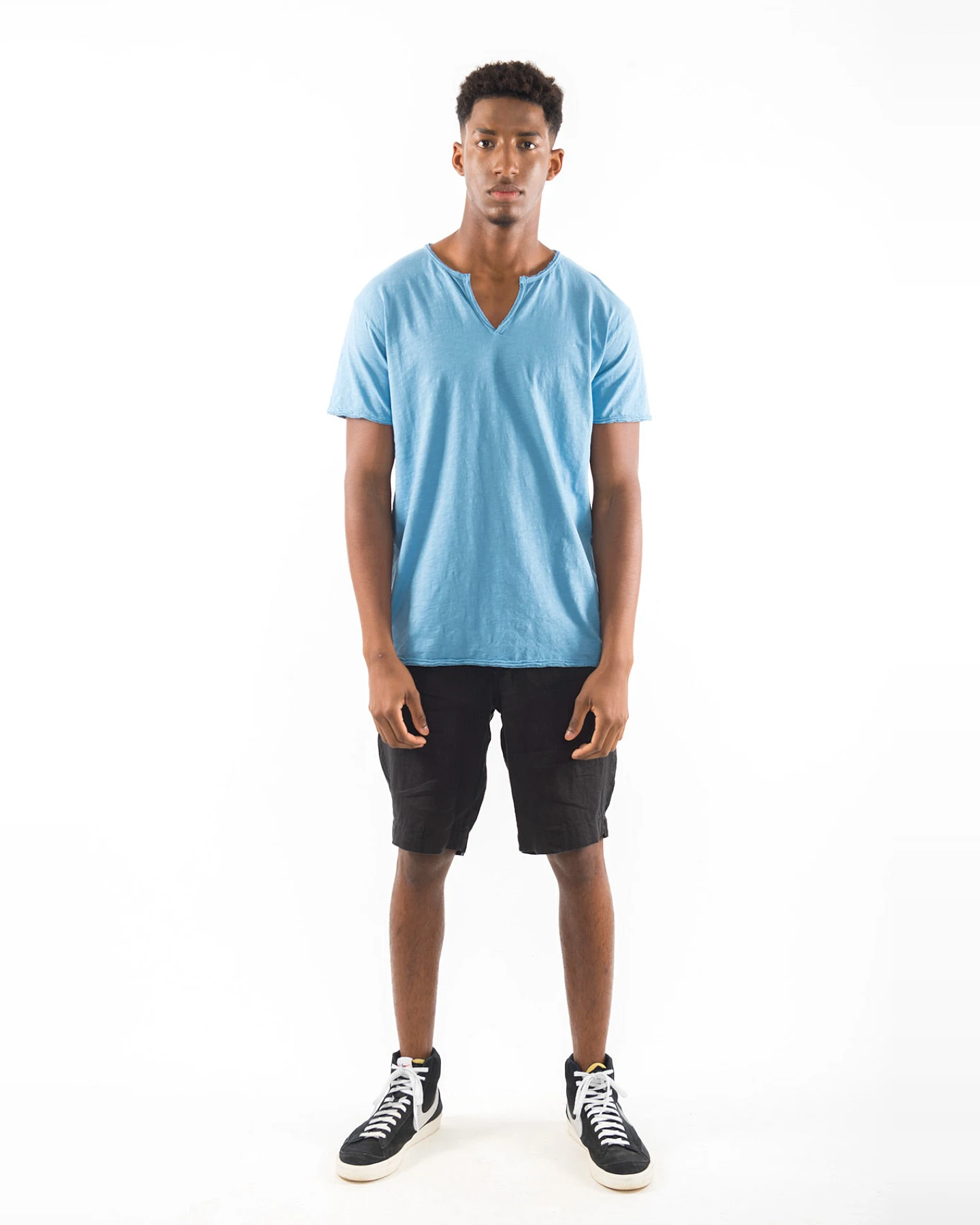 RAVENS VIEW IBIZA Herren vegan T-Shirt Eros Faded Denim Blau – Ansicht 2