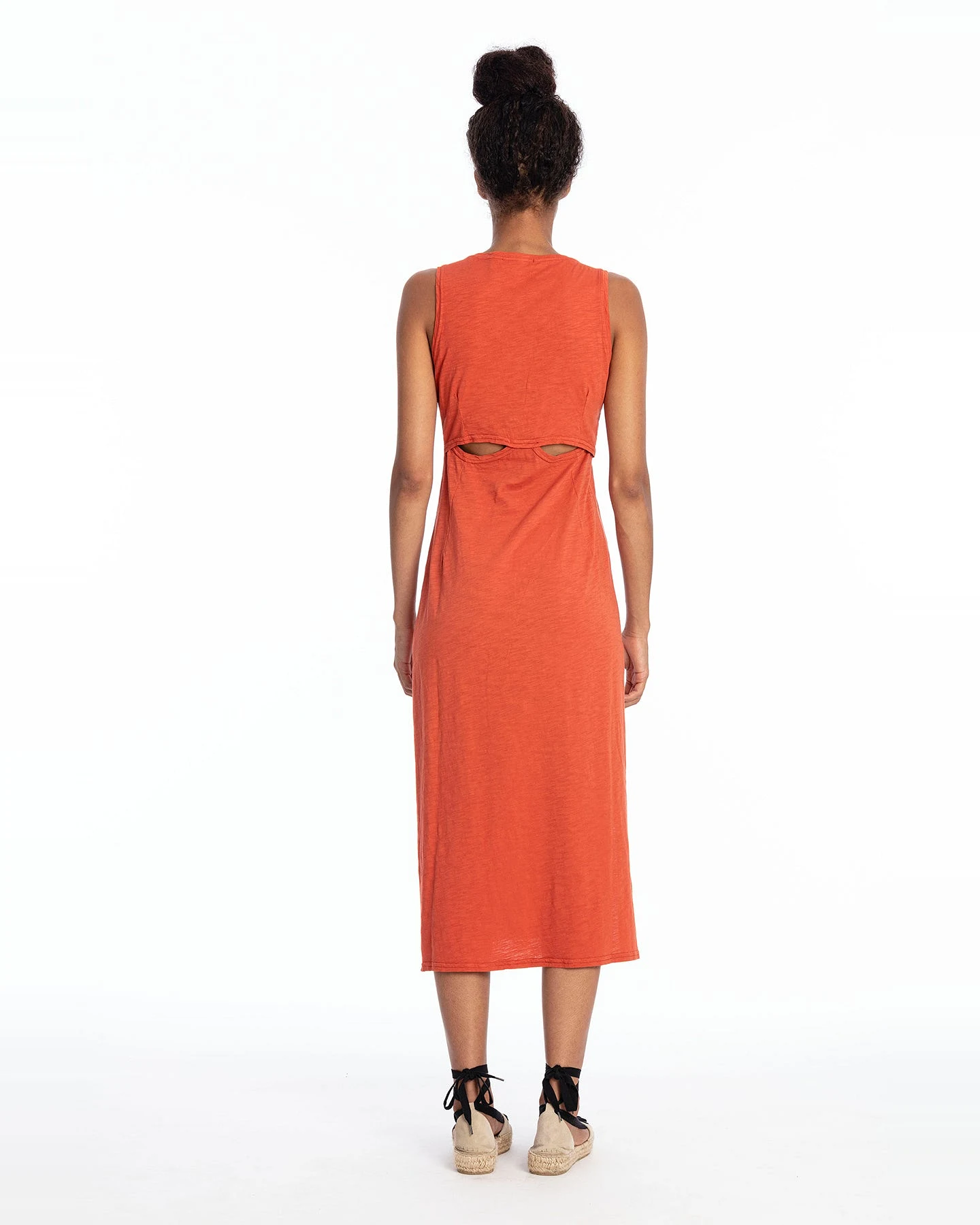 RAVENS VIEW IBIZA Damen vegan Kleid Ärmellos Uma Terracotta Orange – Ansicht 2