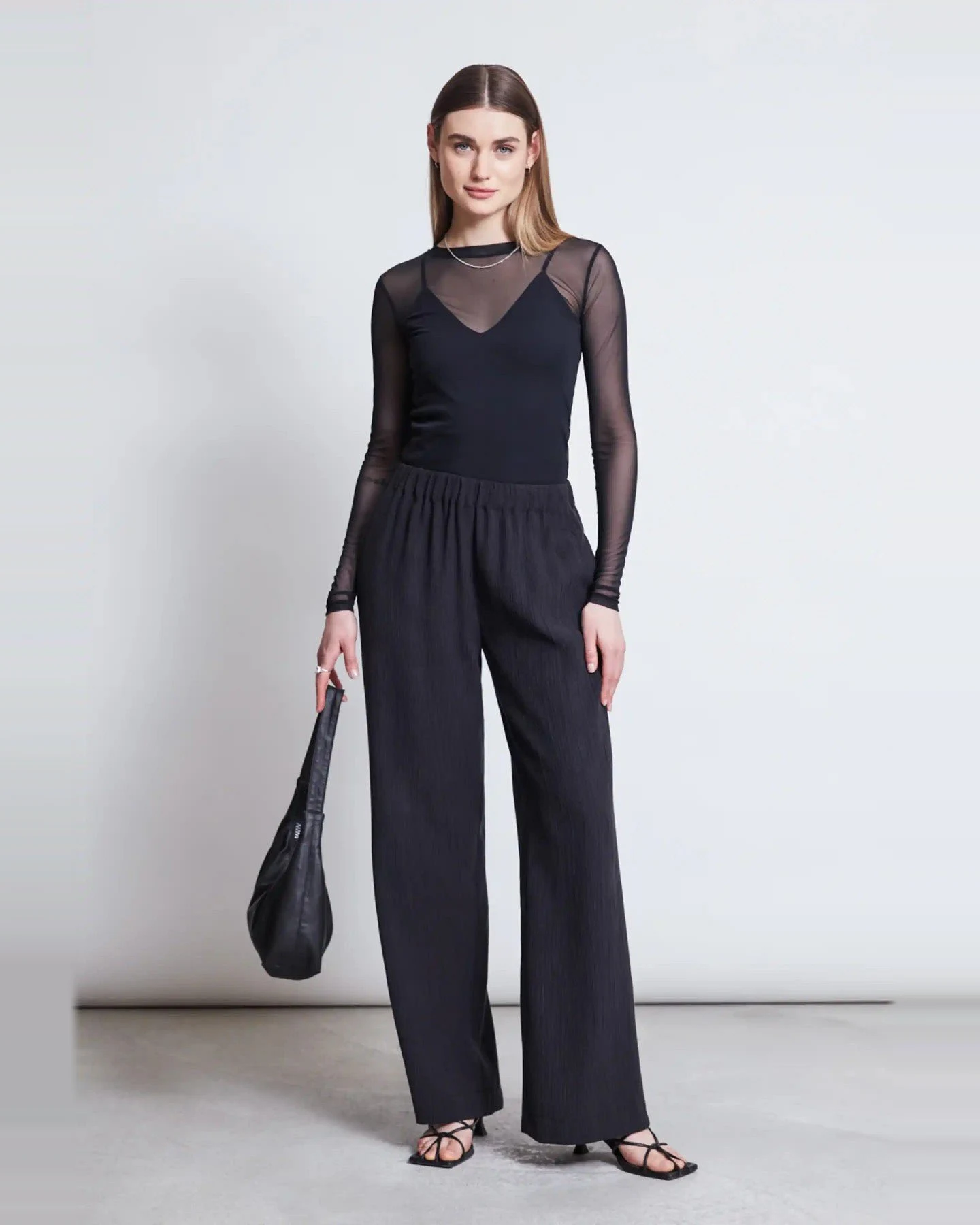 Longsleeve Dora Mesh Schwarz – Ansicht 4