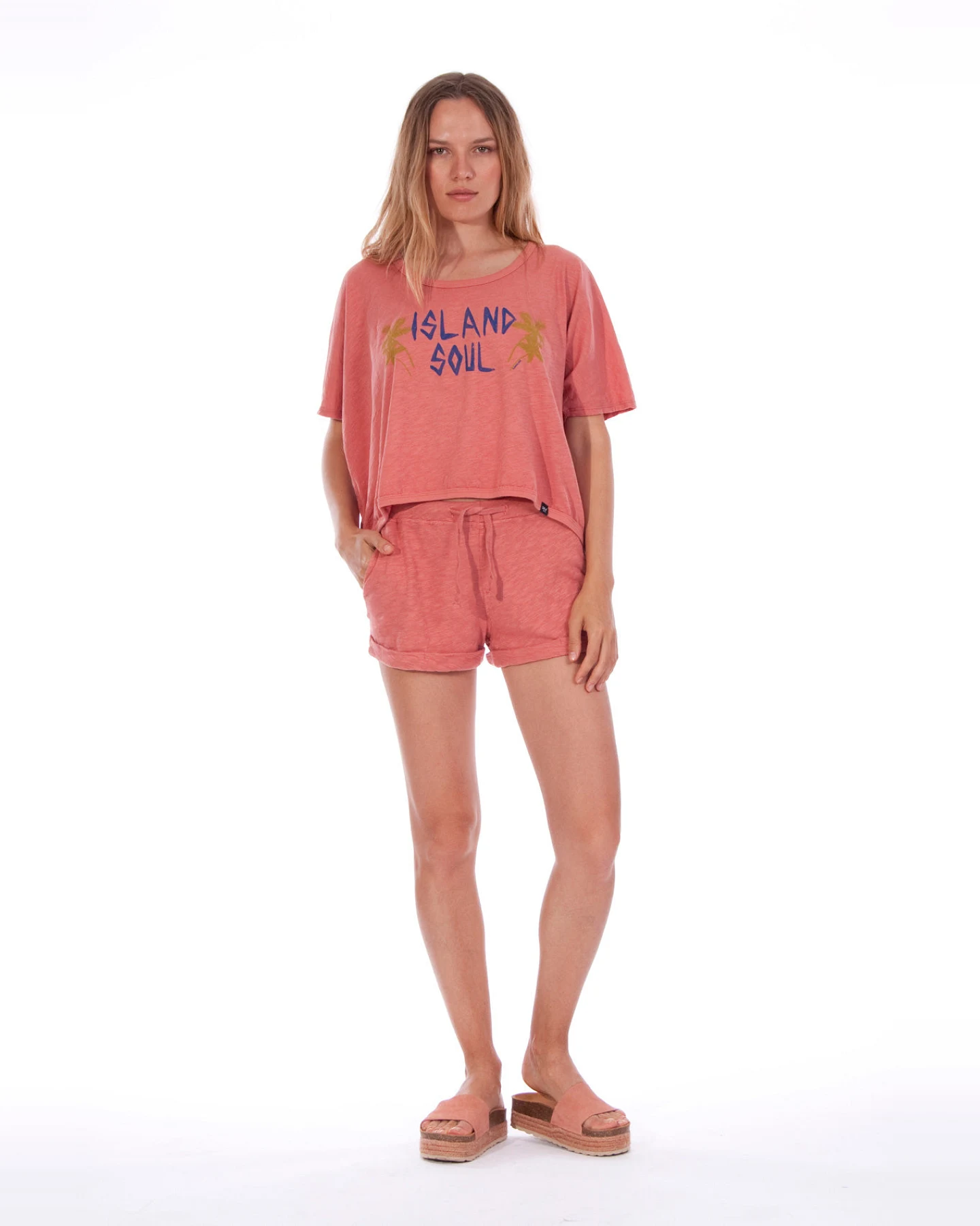 RAVENS VIEW IBIZA Damen vegan Mini Shorts Sonnenuntergang Koralle Lehm – Ansicht 2
