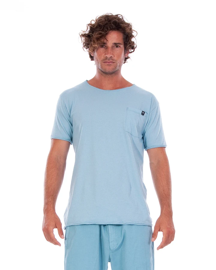 RAVENS VIEW IBIZA Herren vegan T-Shirt Rundhalsausschnitt Wild Pocket Cameo Blau