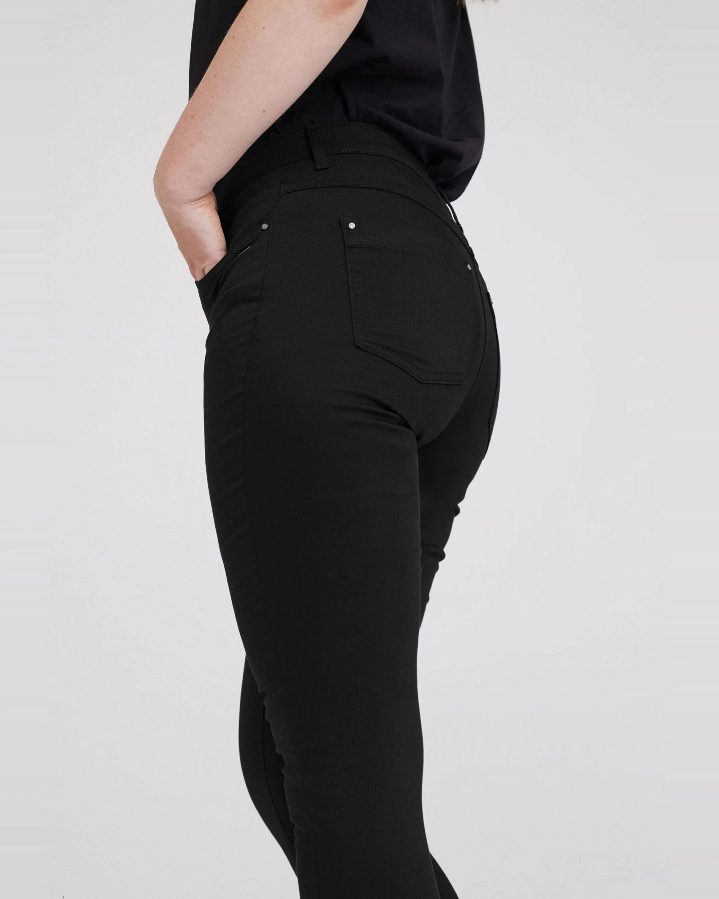 LAURIE Damen vegan Laura Slim Ml - Schwarz – Ansicht 2