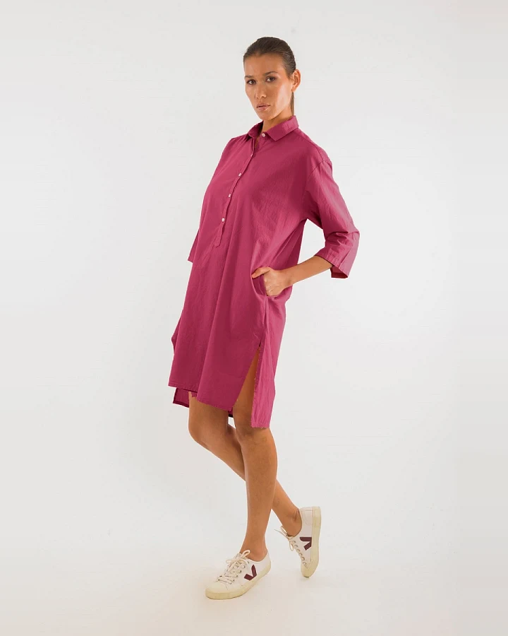 RAVENS VIEW IBIZA Damen vegan Hemdkleid Isla Granatrosa