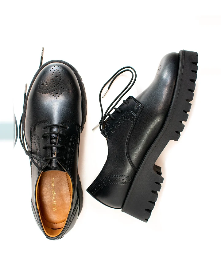 Will's Vegan Store Damen vegan Brogues Track Sole Schwarz
