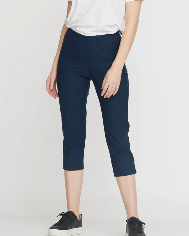 LAURIE Damen vegan Hose Anabelle Regular Capri Ml Marineblau