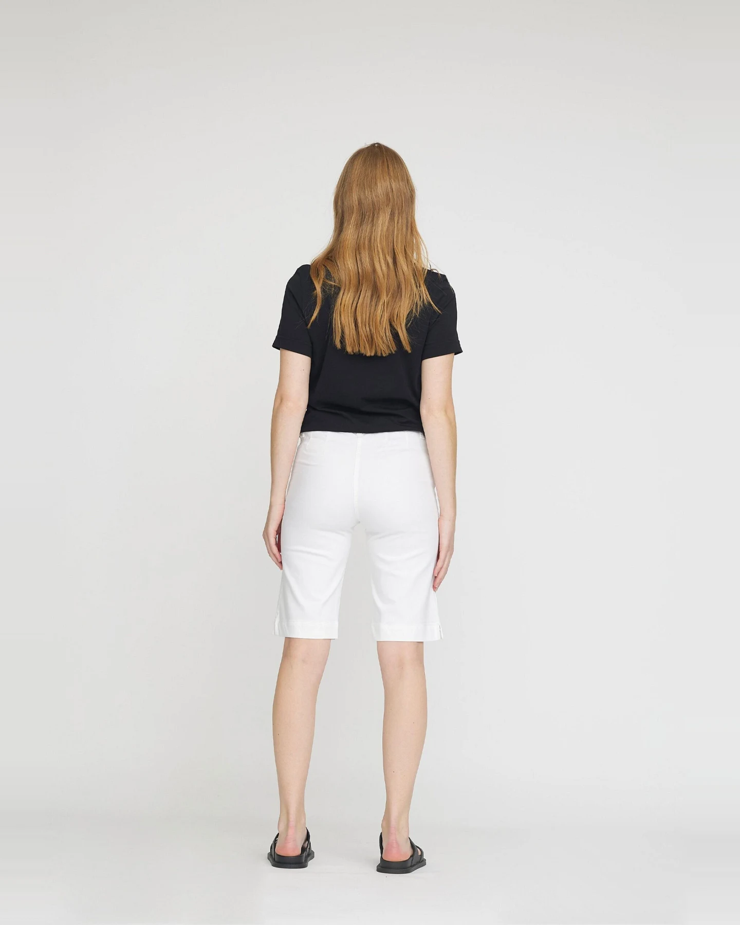 LAURIE Damen vegan Shorts Kelly Regular Weiß – Ansicht 2
