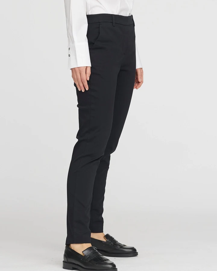 LAURIE Damen vegan Hose Fanny Slim Sl Schwarz