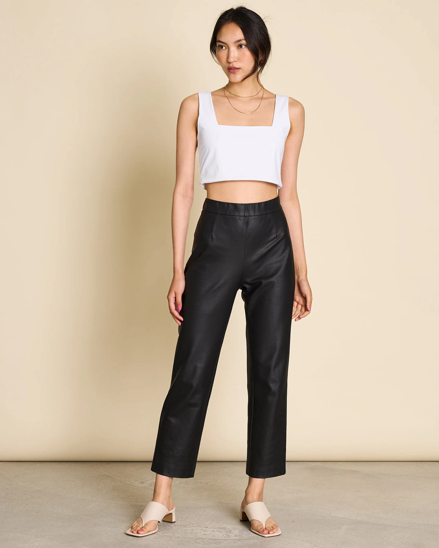 JAN 'N JUNE Damen vegan Crop Top Cancun Weiß – Ansicht 2