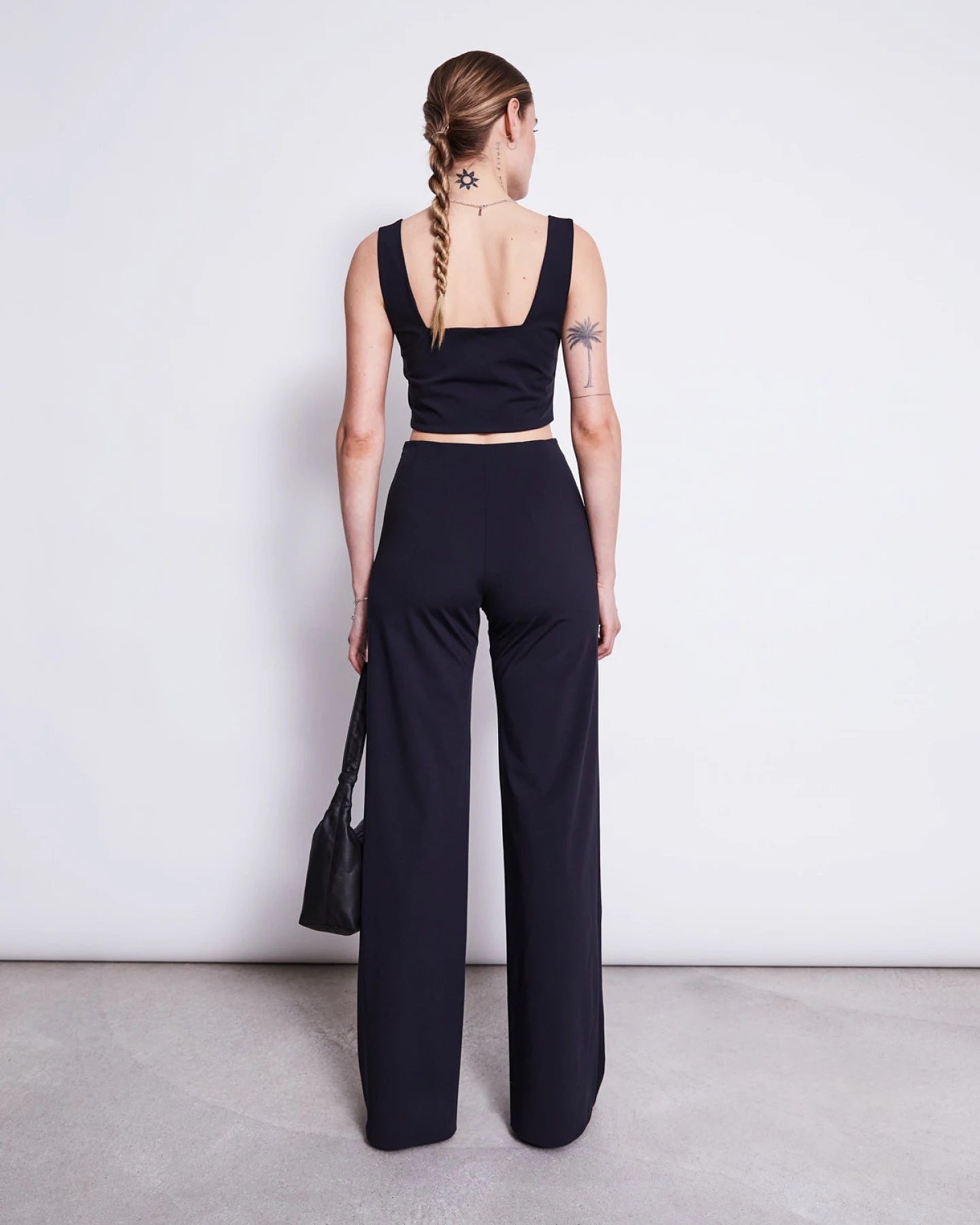JAN 'N JUNE Damen vegan Hose Marlene Schwarz – Ansicht 2