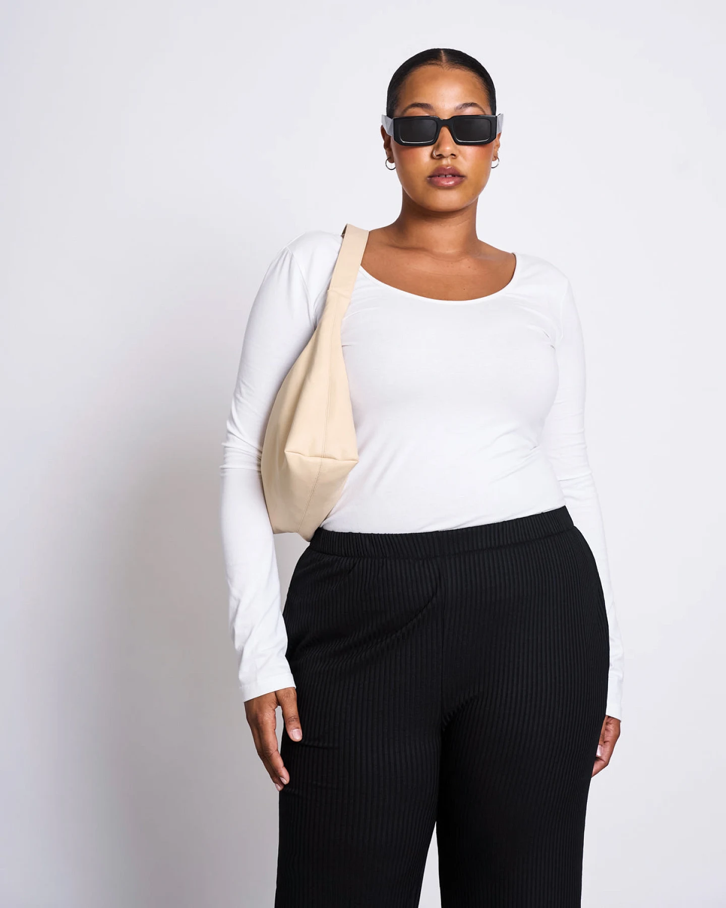JAN 'N JUNE Damen vegan T-Shirt Longsleeve Leon Soft White – Ansicht 2