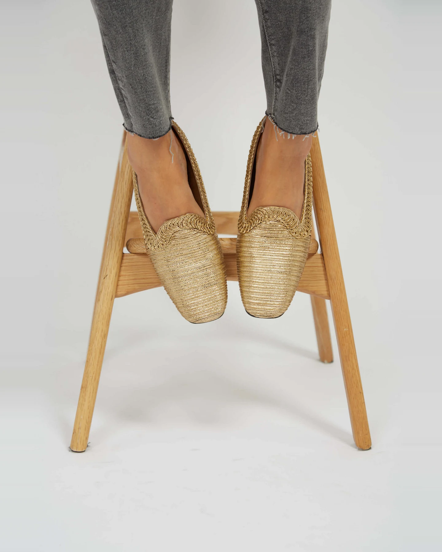 Momoc Damen vegan Loafer Ny Metallic Gold – Ansicht 2