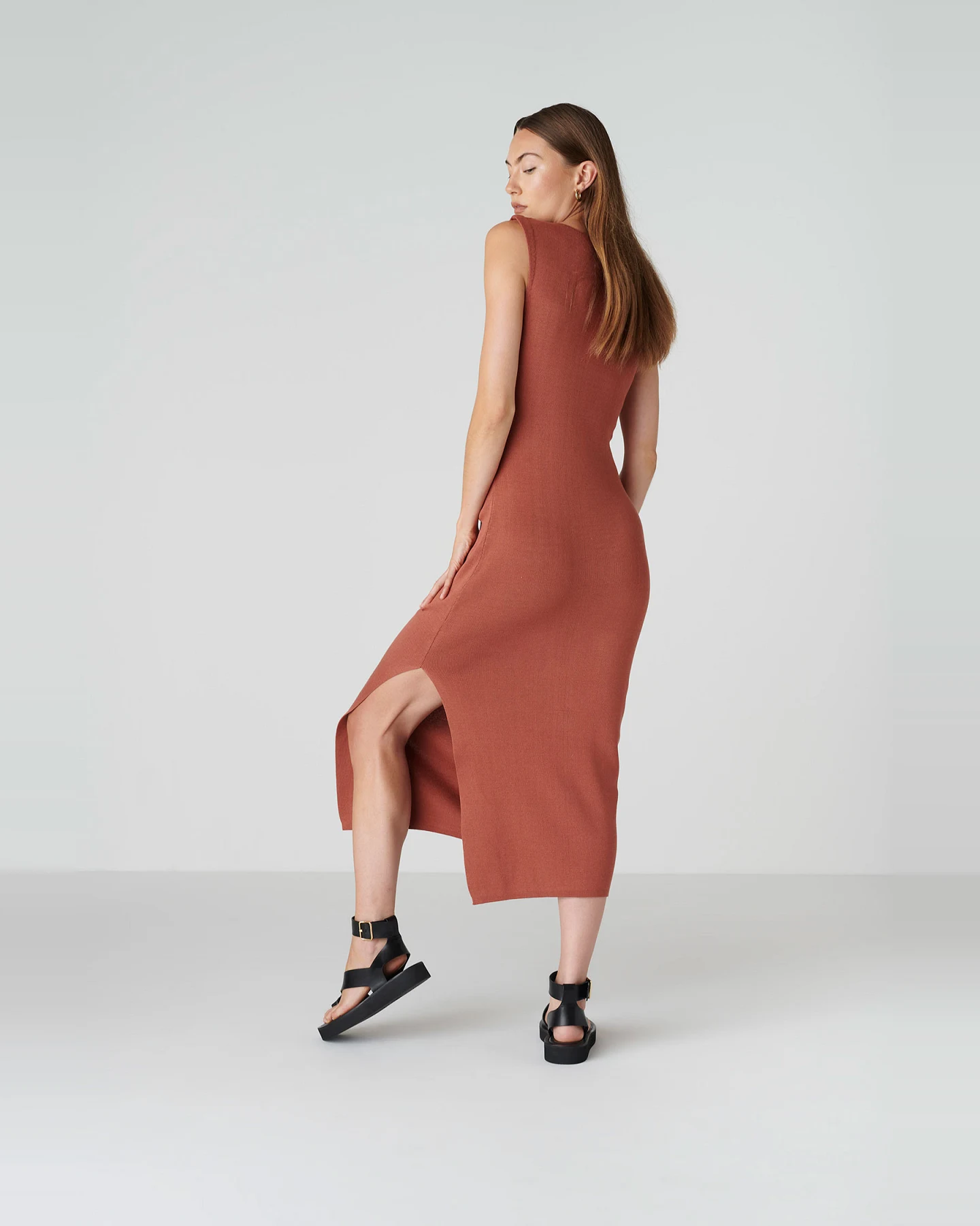 Floria Collective Damen vegan Kleid Ana Kupferbraun – Ansicht 2